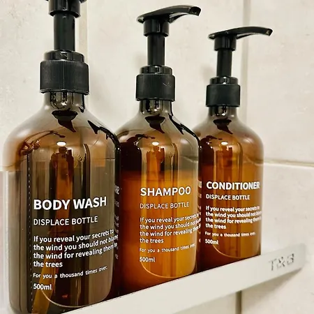 Modern Suites, Excellent Location In The Heart Of * Bergen