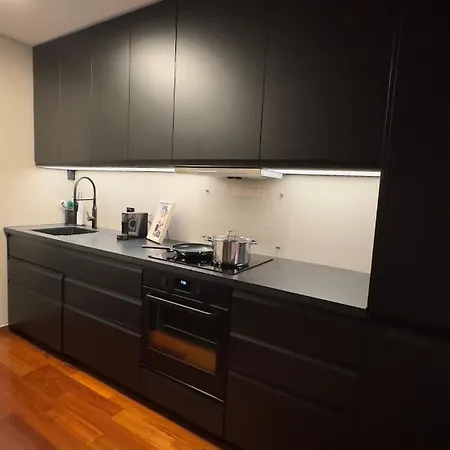 Apartamento Modern Suite, Excellent Location In The Heart Of
