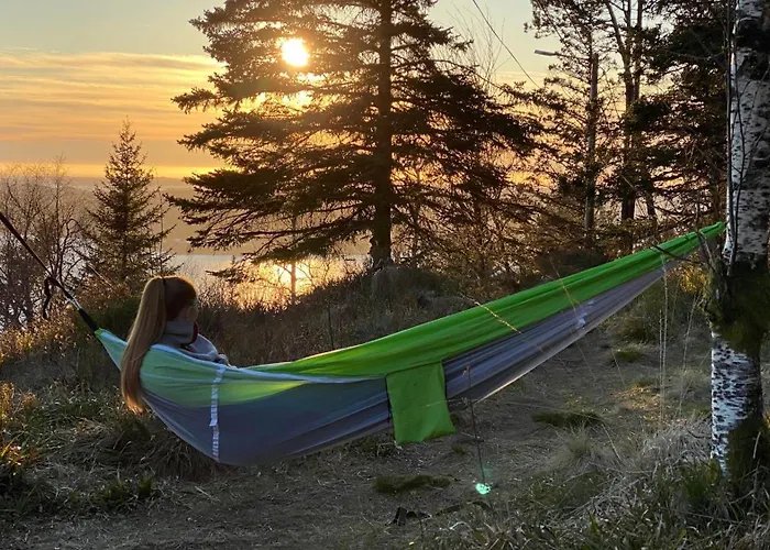 Modern Suites, Excellent Location In The Heart Of *