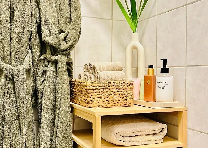 Modern Suites, Excellent Location In The Heart Of * Берген