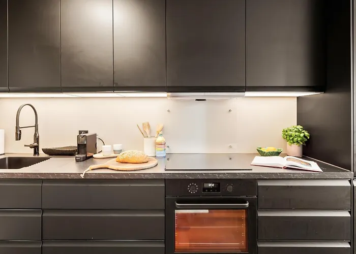 Apartament Modern Suites, Excellent Location In The Heart Of