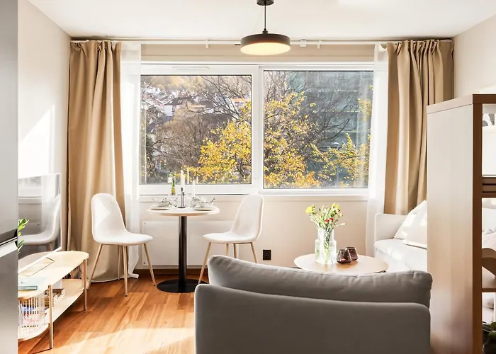 Modern Suites, Excellent Location In The Heart Of Apartament Bergen